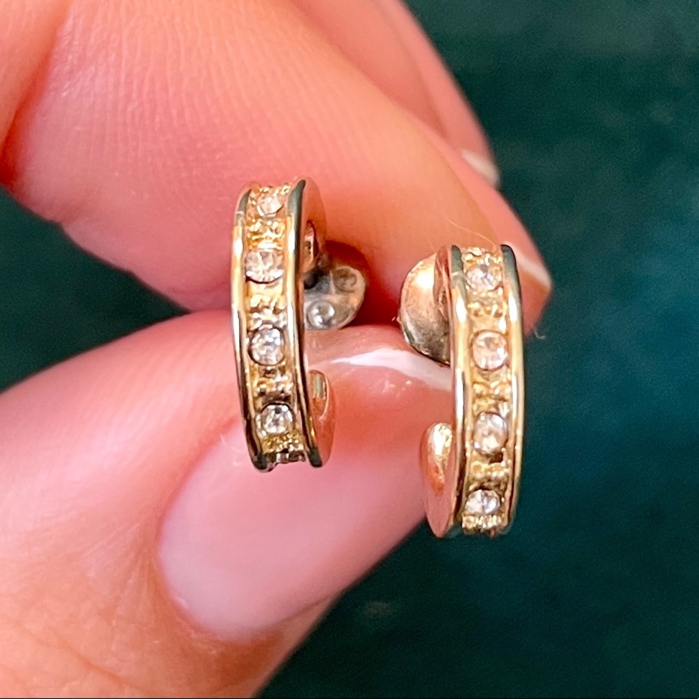 gold Diamond huggie hoop earrings
